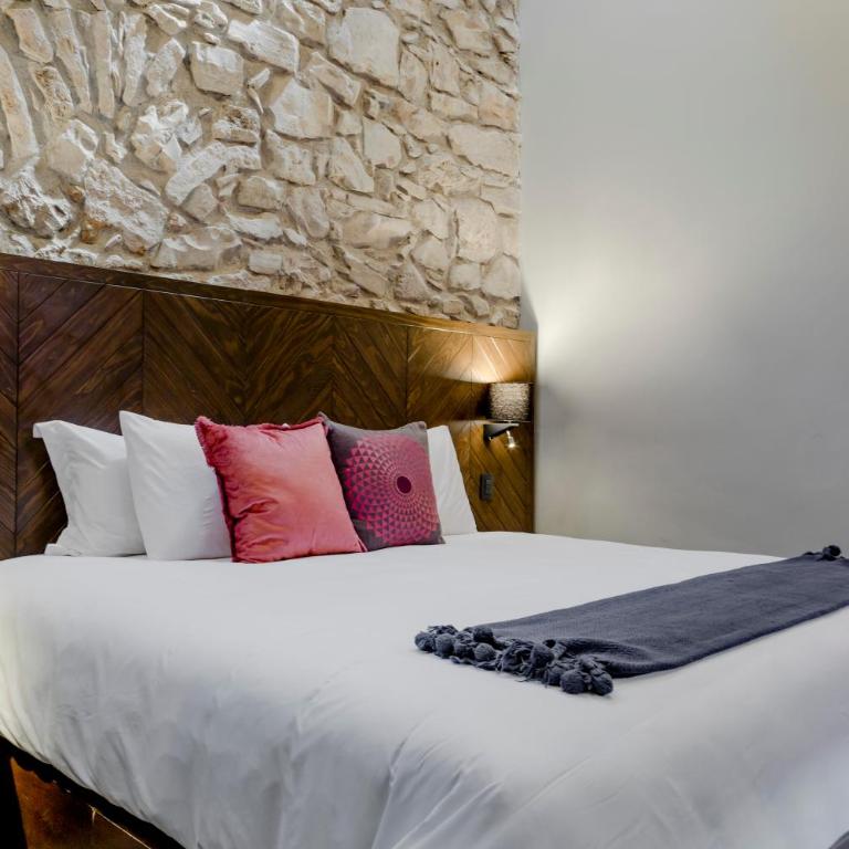 Hotel Casa Once - Queen Suite - 11