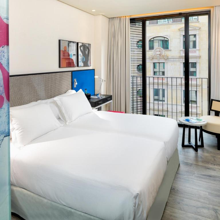 H10 Art Gallery 4* Sup - Superior Double or Twin Room - 1