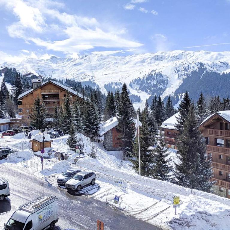NEW - Les Carlinottes - Méribel - Au pied des pistes - Ski In-Ski Out - Appartamento con 2 Camere da Letto - 2