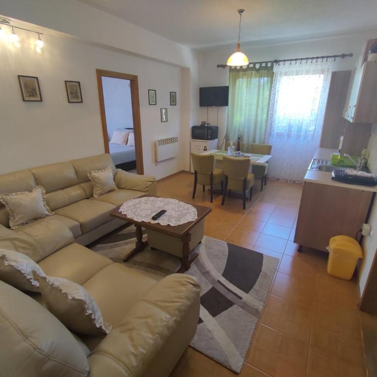 Apartman Hujić - Two-Bedroom Apartment - 9