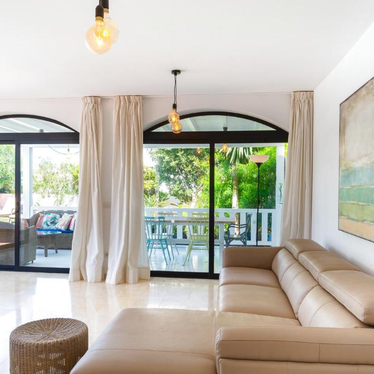 Villa Simba - Three-Bedroom House - 26