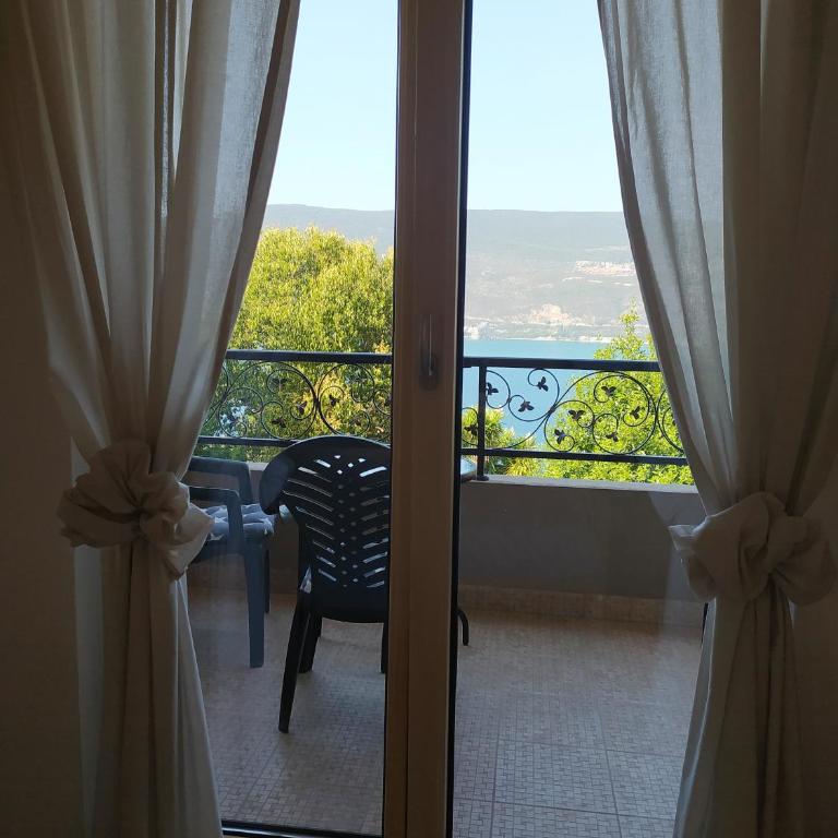 Sunny Bay Apartments - Studio Apartment with Sea View - 5