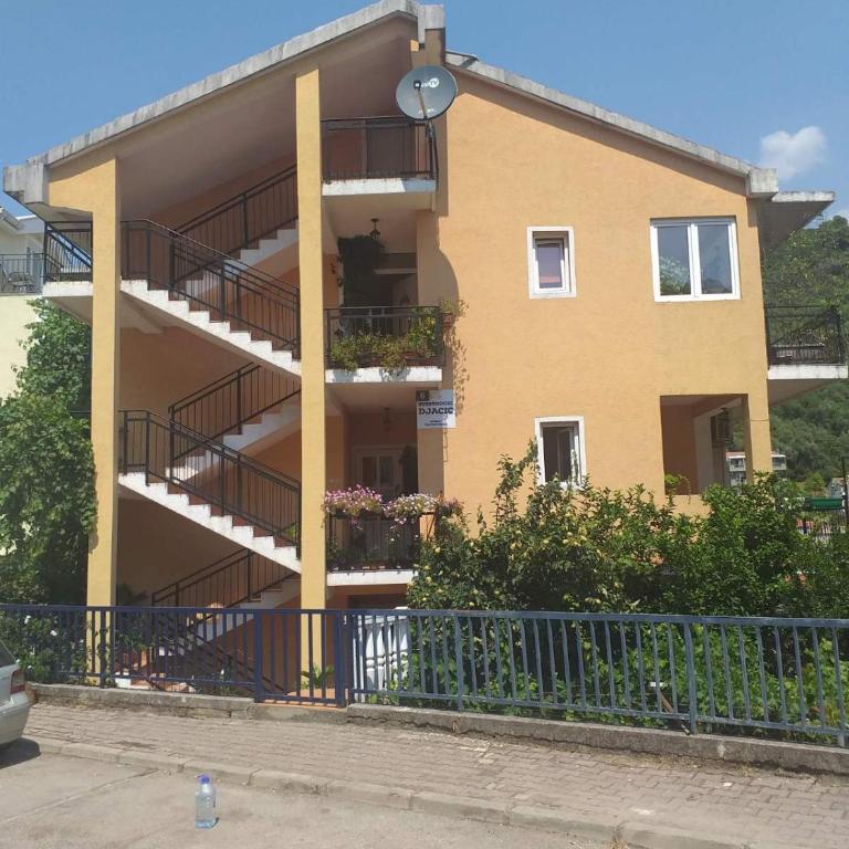Guesthouse Djacic - Studio sa Balkonom - 1