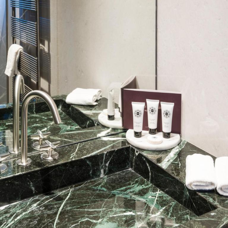 Armancette - The Leading Hotels of the World - Chambre Mont Joly - 8