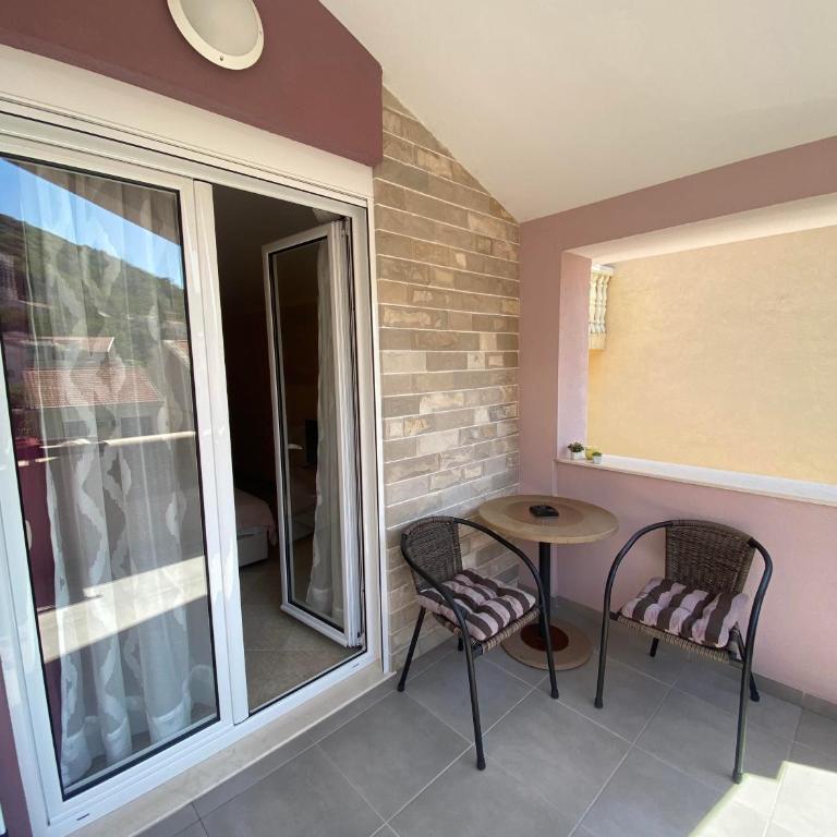 Apartmani Raskovic - Studio sa Balkonom - 11