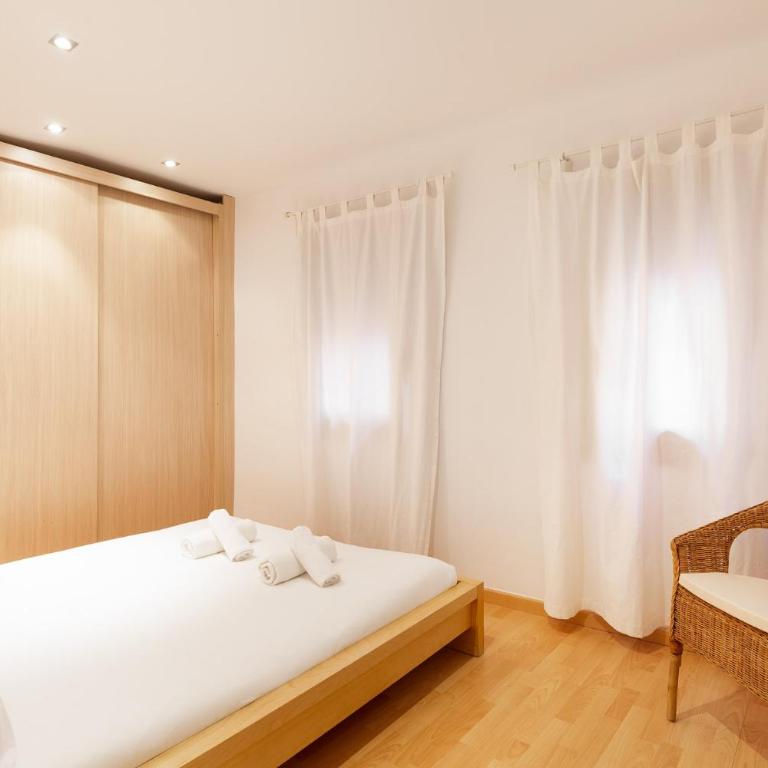 Stay U-nique Apartments Terrassa - Two-Bedroom Apartment - 6