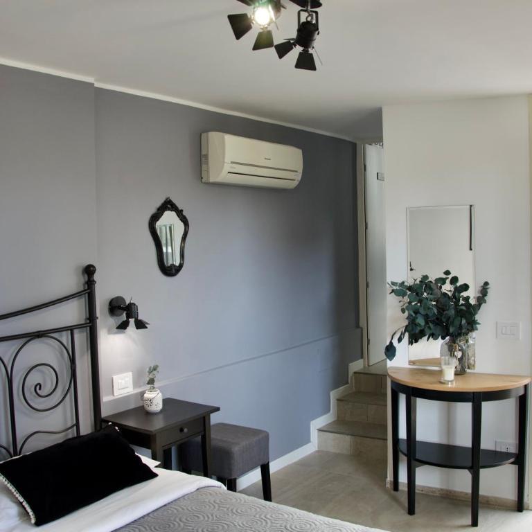 Villa Volli Three Rooms - Camera Deluxe con Vista Giardino - 11