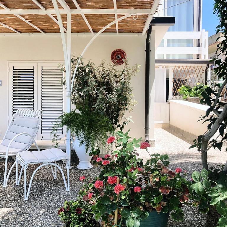Villa Volli Three Rooms - Camera King con Vista Giardino - 17