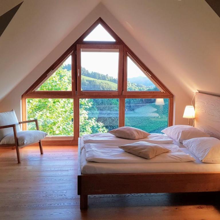 Weingut ADAM Amandus und Carmen - Suite Lit King-Size avec Balcon - 2