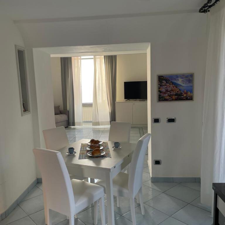 Marechiaro Home Holiday - Appartamento con 2 Camere da Letto - 7