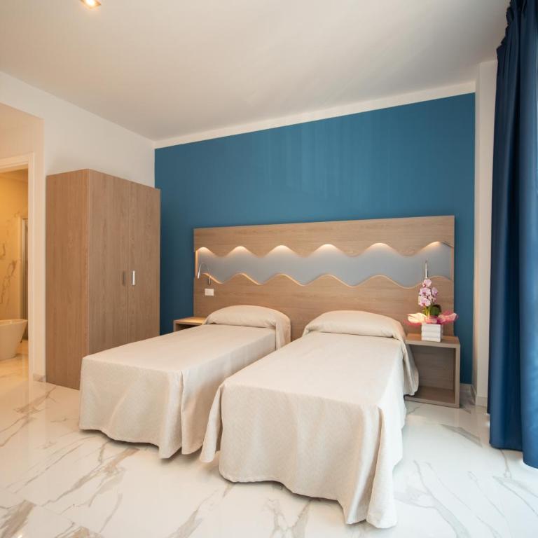 Hotel Marconi Express - Double or Twin Room with Private Bathroom - 9