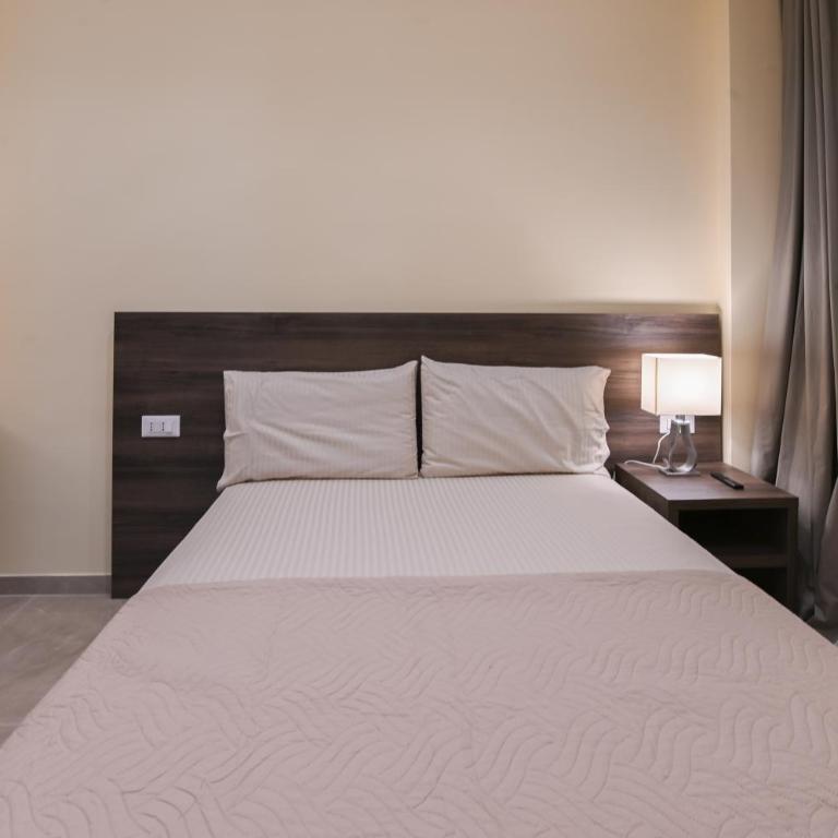 ADRIA Luxury Residence - Centro Trieste - Camera Matrimoniale Piccola - 3