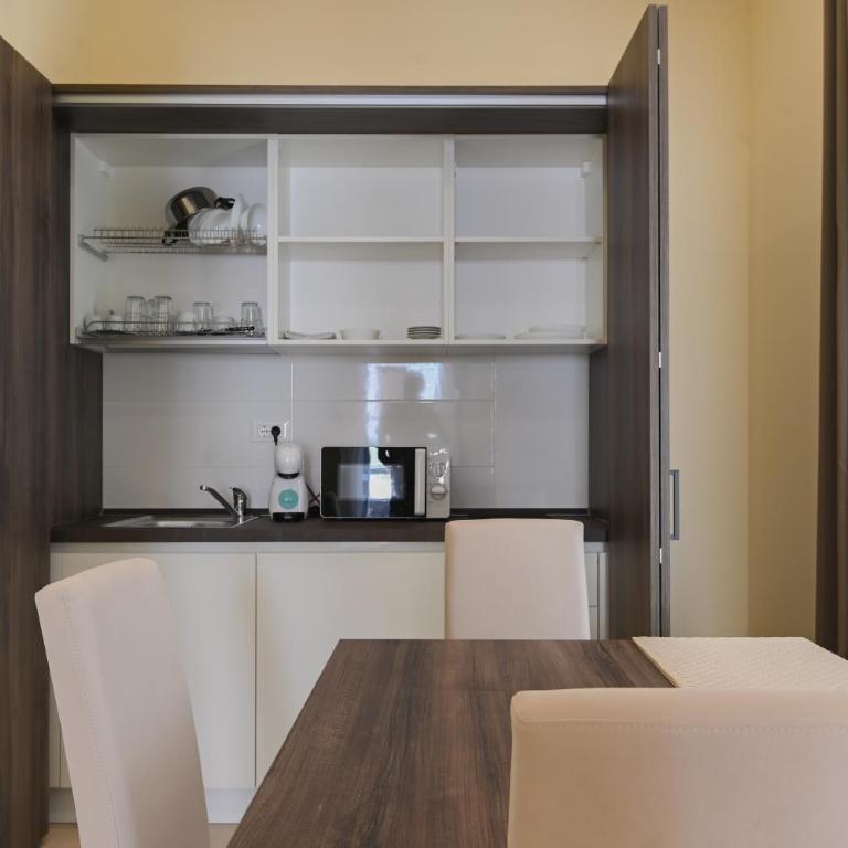 ADRIA Luxury Residence - Centro Trieste - Suite con Balcone - 6