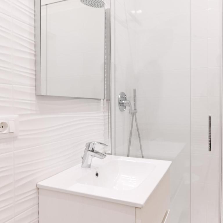 ADRIA Luxury Residence - Centro Trieste - Suite con Balcone - 25
