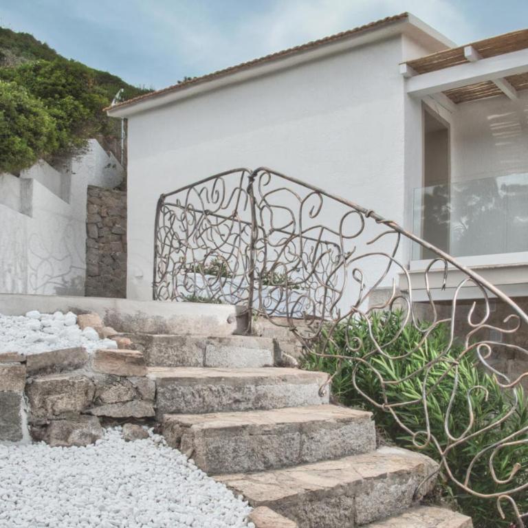 Villa Bianca Luxury B&B Experience - Camera Matrimoniale con Balcone e Vista Mare - 7
