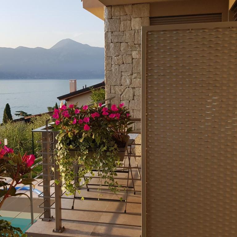 IL SOGNO 1 Piscina e vista lago - One-Bedroom House - 15