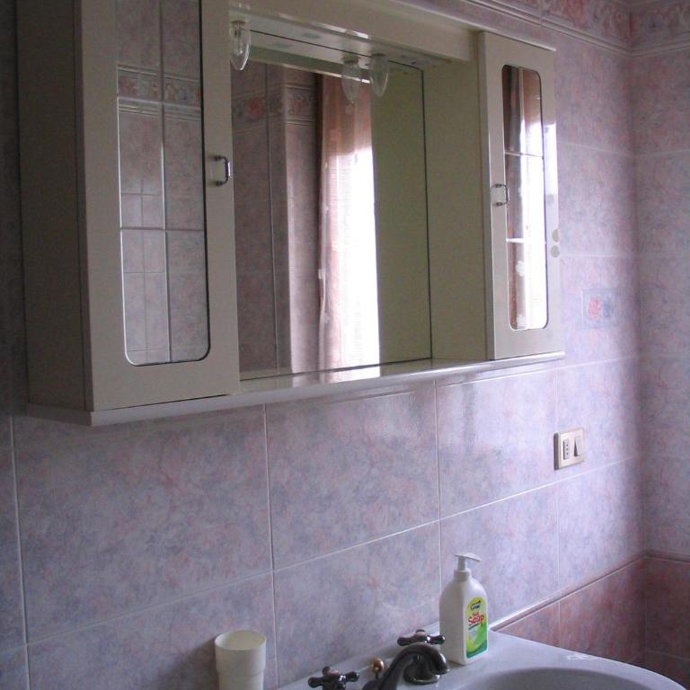 Marycarmen - Two-Bedroom Apartment - 10
