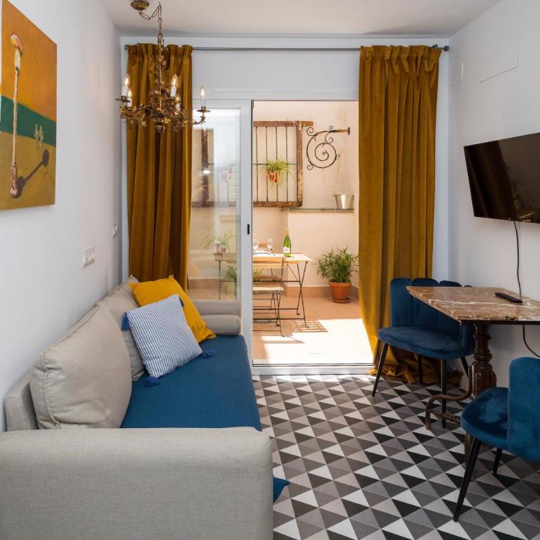 Casa Portus Gaditanus s XVIII Patio Andaluz - Apartamento de 2 dormitorios - 47