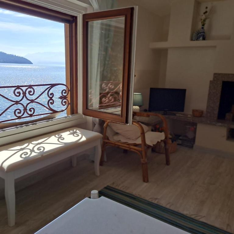 La Finestra sul Lago - Appartamento con 1 Camera da Letto - 14