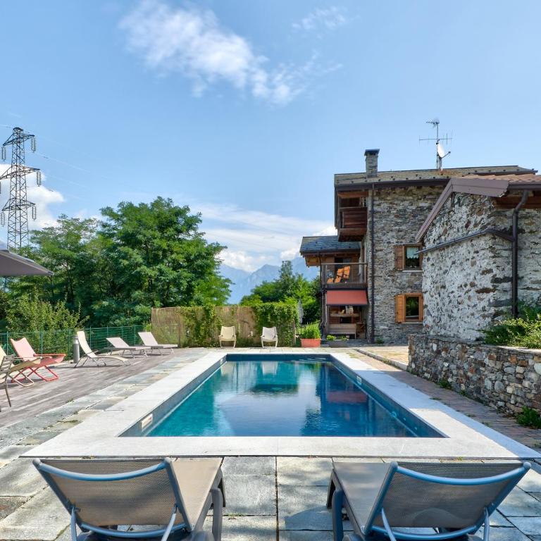 chalet con piscina e vista panoramica - Chalet - 2
