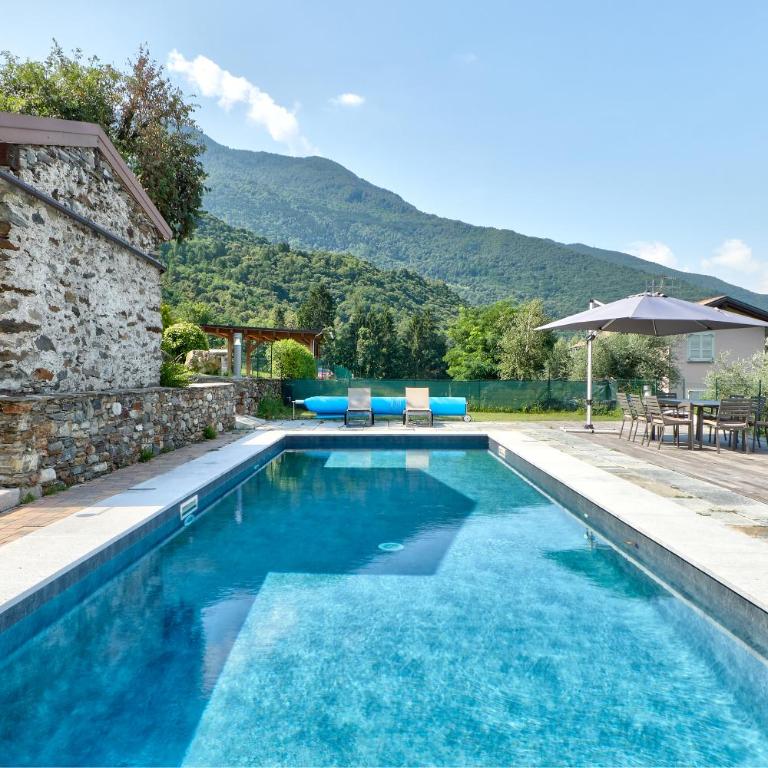 chalet con piscina e vista panoramica - Chalet - 22