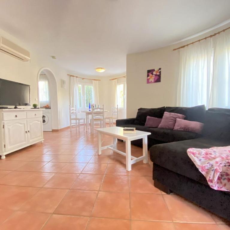 0680 Molins Virgo - Villa con piscina privada - 10