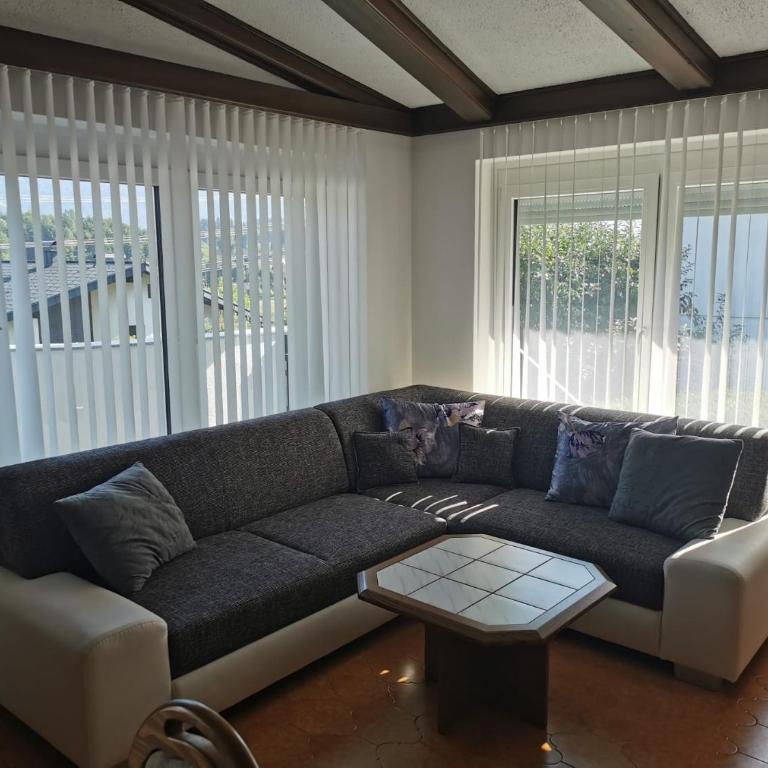 Ferienwohnung Dani - Apartment mit Blick auf die Berge - 13