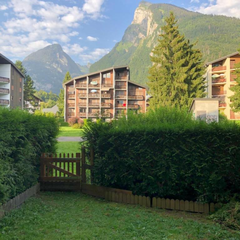 Studio 4 personnes RDC avec jardin et parking sous terrain - Studio - Vue sur Montagne - 16