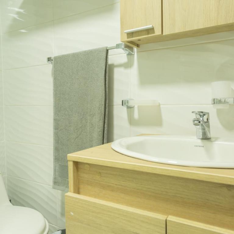 APARTESTUDIO MARINARE DE 1 HABITACIONES CON SALIDA DIRECTA A LA PLAYA - Apartamento de 1 dormitorio - 18
