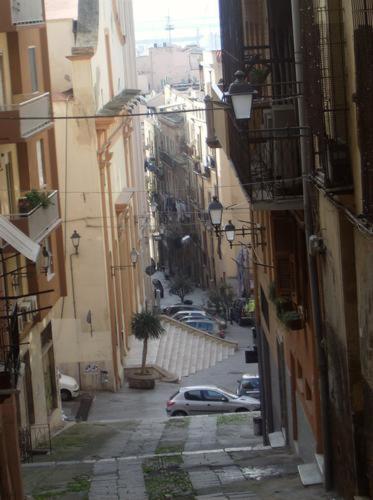 Appartamento centro cagliari - Appartamento con 3 Camere da Letto - 2