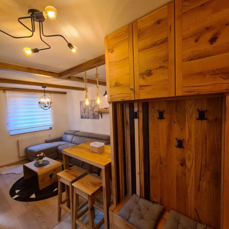 Olimpijska kuca - One-Bedroom Apartment - 19