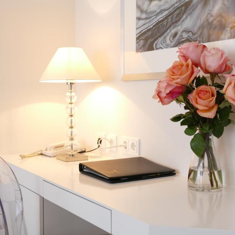 Hotel an der Oper - Superior Doppelzimmer - 9