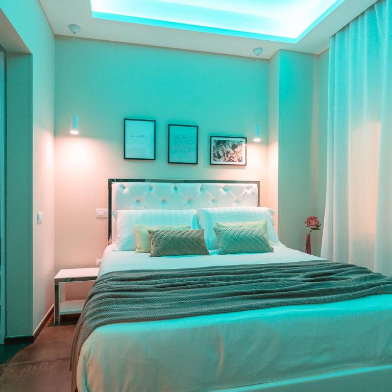 Club 57 Imperial Rooms - Double Room with Private Bathroom - 30