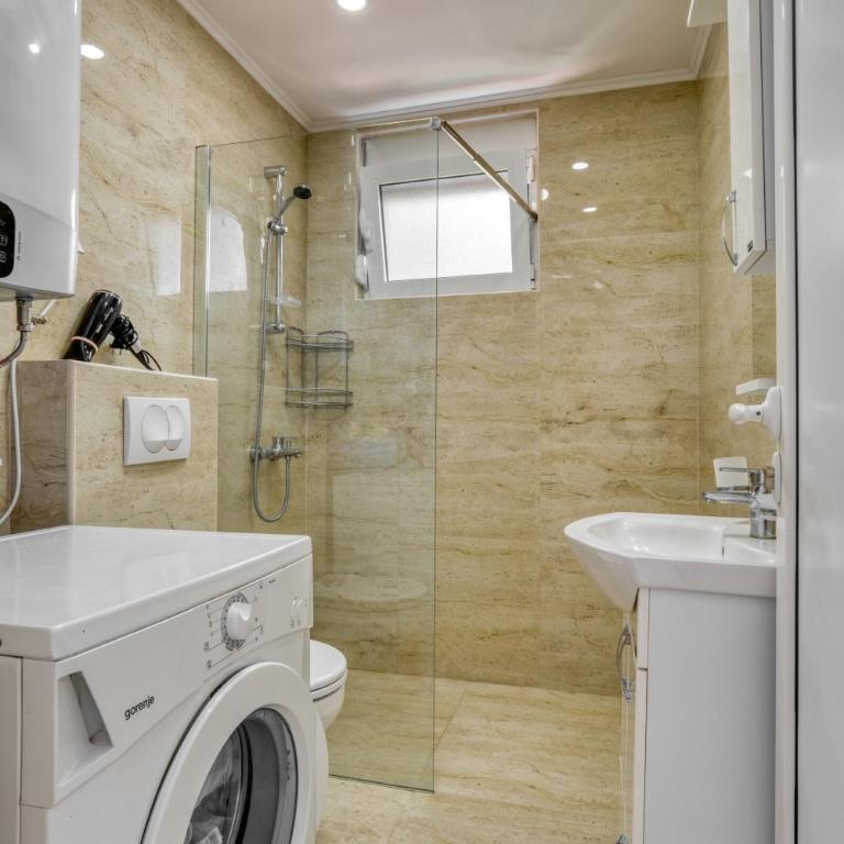 Dolcinium Kruce - Apartman sa 1 Spavaćom Sobom, Pogledom na More i Balkonom - 10