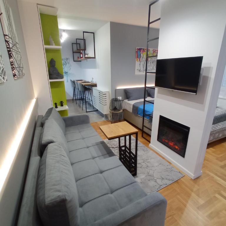 Apartman Pale centar Free parking - Deluxe Double Studio - 5