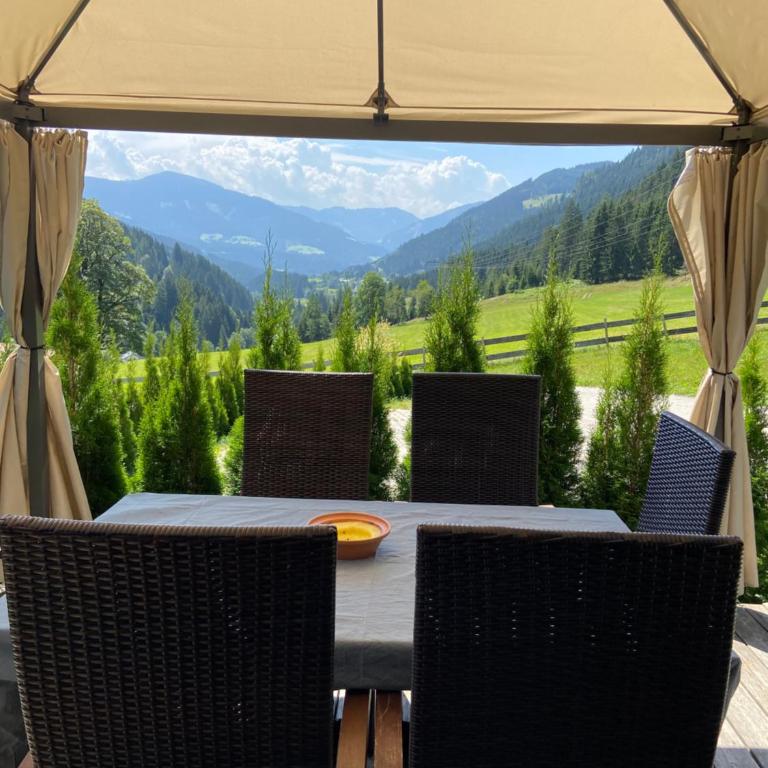 Sonnenhütte - Two-Bedroom Chalet - 3