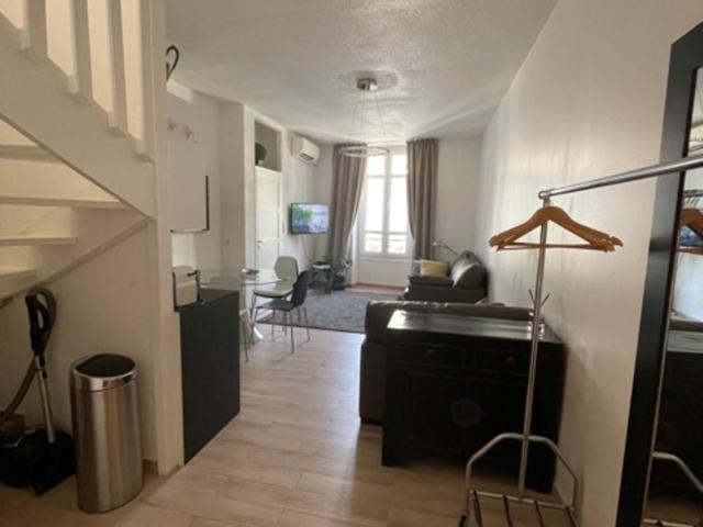 Apartment on Dante street next to the sea - Appartement en Duplex - 7