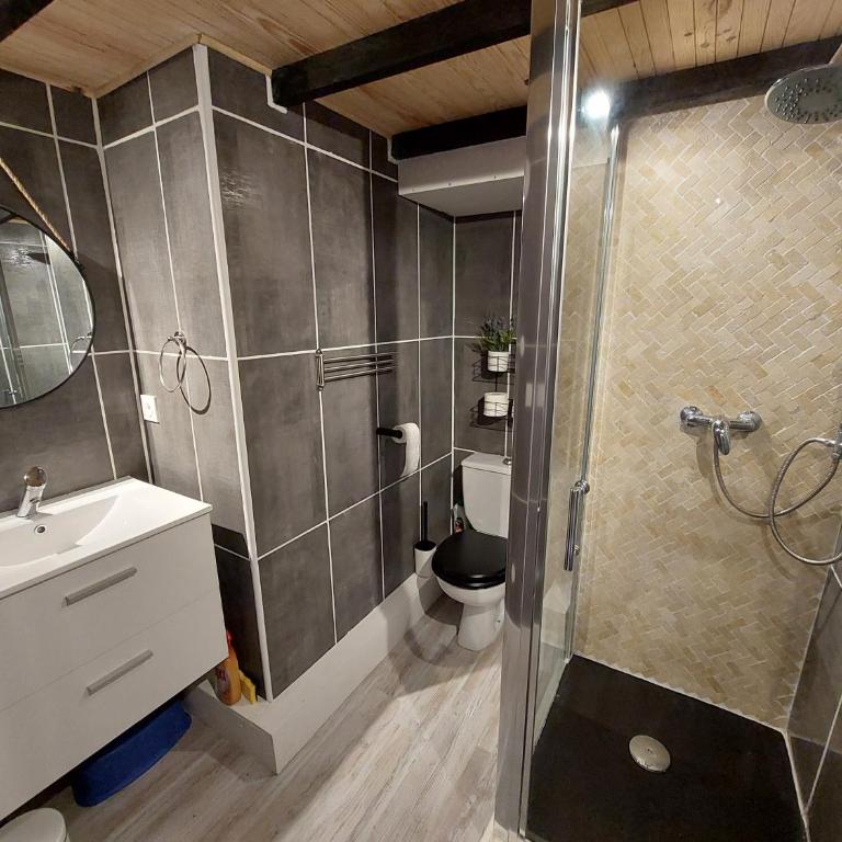 Appartement mezzanine 5 personnes avec balcon vue sur la montagne - Appartement 1 Chambre - 7