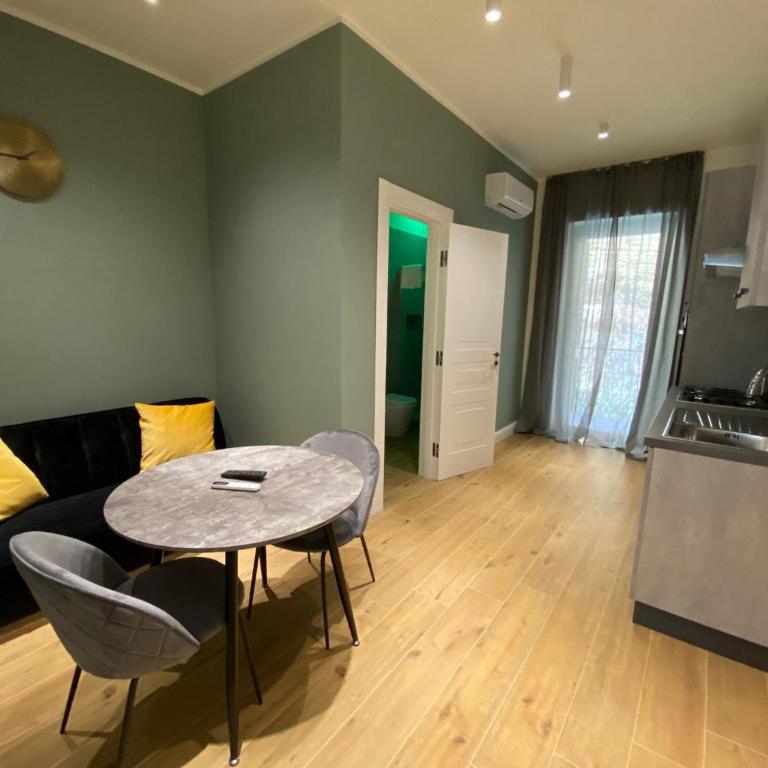 Krysos Luxury Rooms - Deluxe Apartment - 5