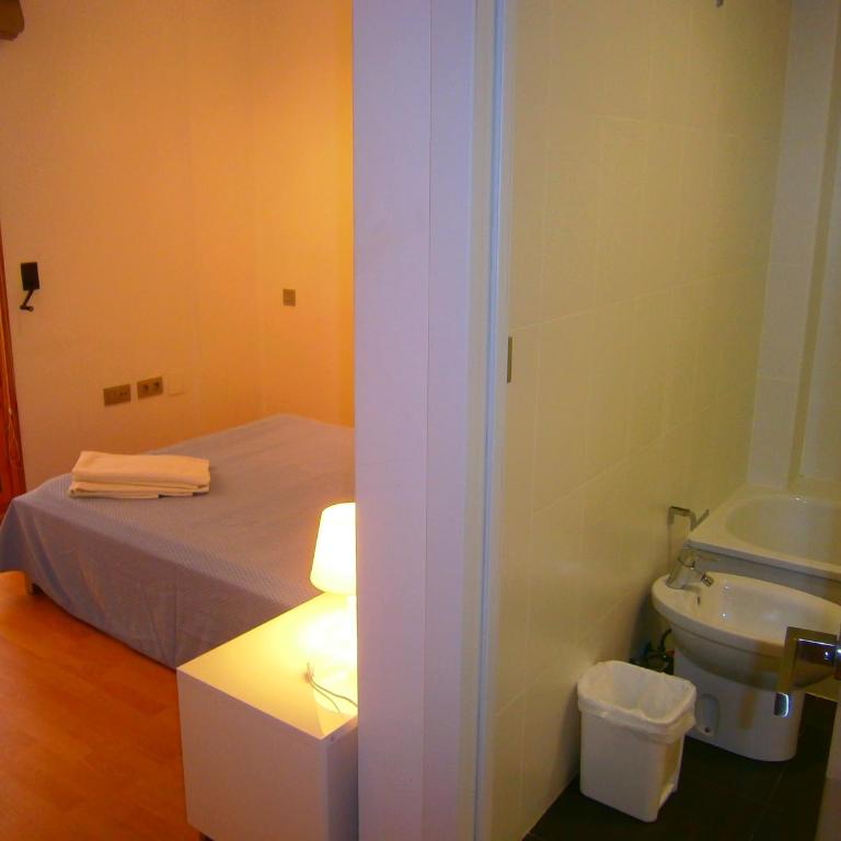 Apartamentos Globus by Be Alicante - One-Bedroom Apartment - 5