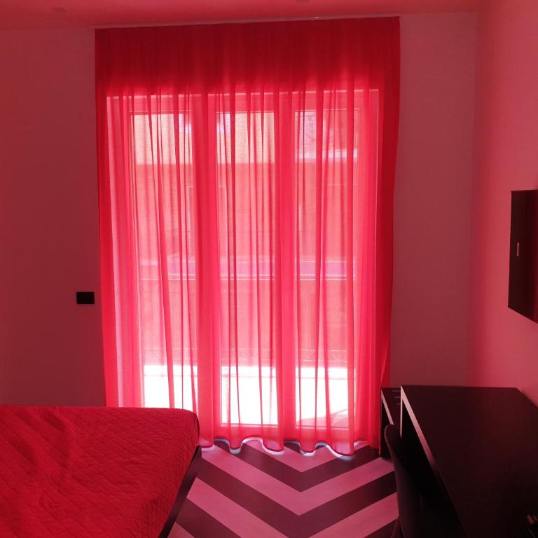 The White Lodge - Deluxe Queen Room with Sea View - 4