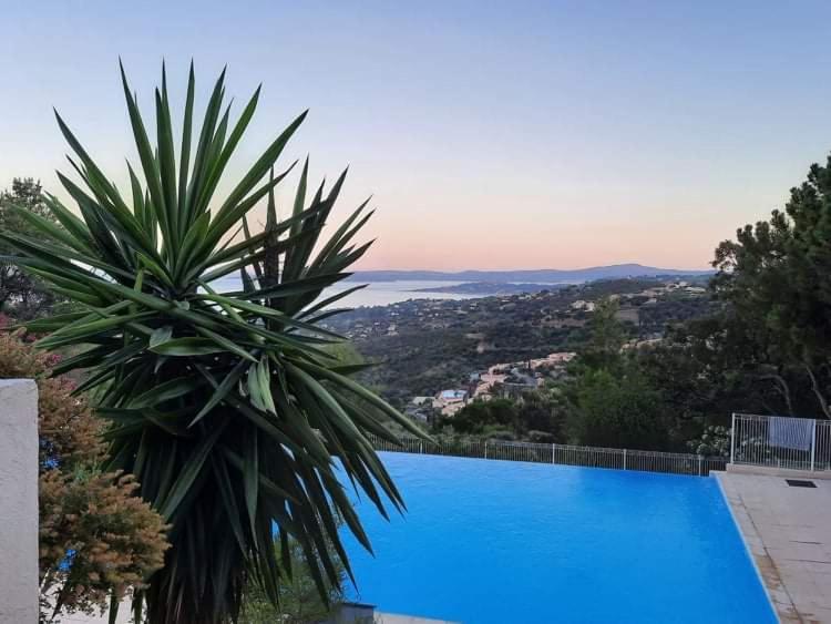 Très bel appartement T3 avec splendide vue mer - Appartement 2 Chambres - 11