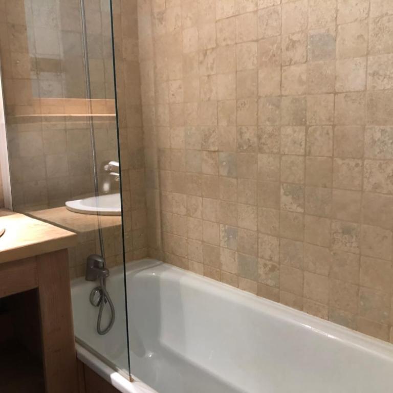 Charmant T2 classé 3 étoiles, Les Crozats, Magnifique vue montagne - Appartement 1 Chambre - 18