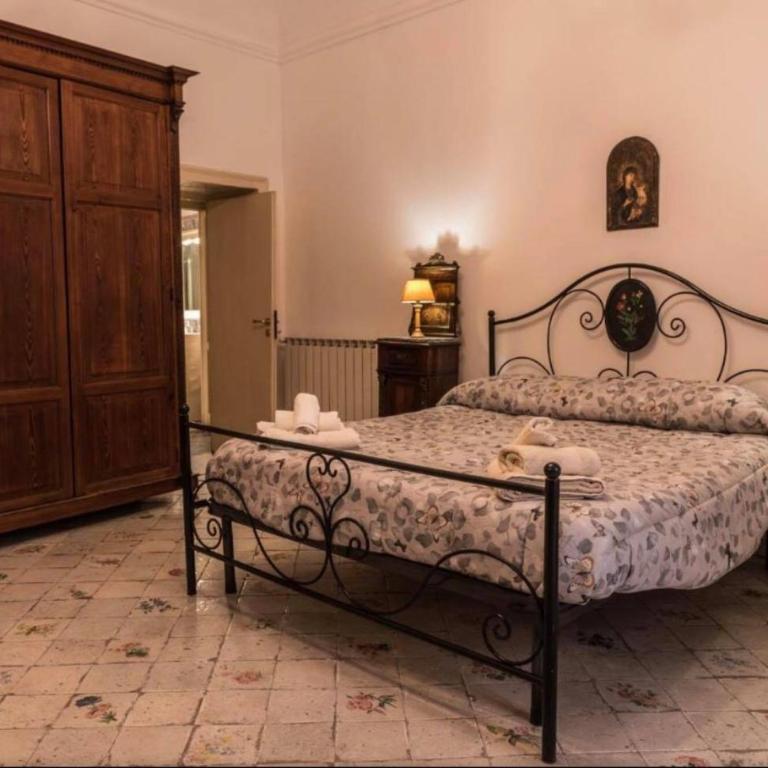 Appartamento Palazzo Pace al Cassaro - Camera King Superior - 4