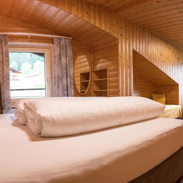 Sonnenhang Montafon - Großes Doppelzimmer - 4