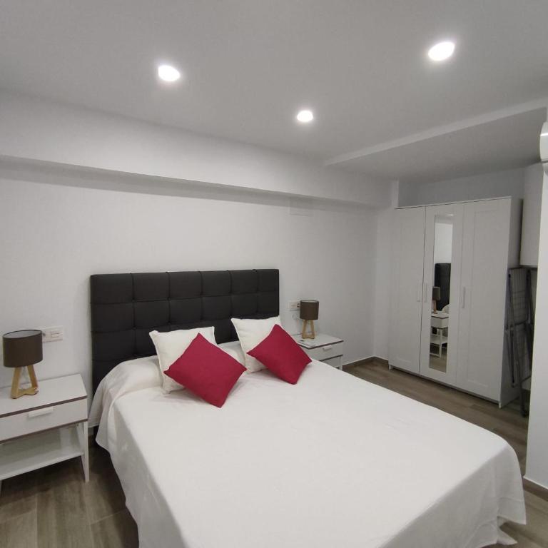 Apartamentos La Libertad 2 - Two-Bedroom Apartment - 15