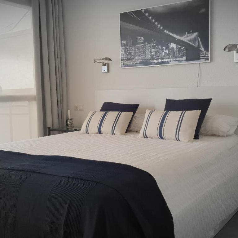 Apartamento en Marbella con vistas al mar - One-Bedroom Apartment - 9