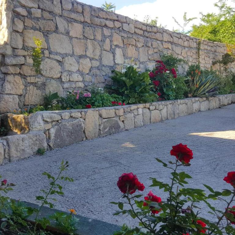 Kovac Riverfront Apartments - Two-Bedroom Apartment - 13