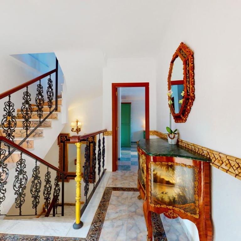 Majestic Villa by the Beach Heated Private Pool & Jacuzzi - Villa with Sea View - 39