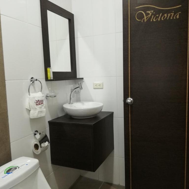 Victoria Suites Hotel - Habitación Doble Deluxe - 2